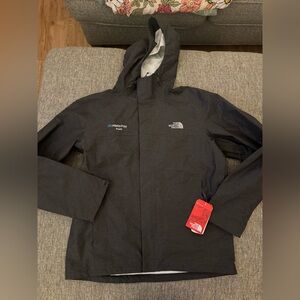 NWT Meta Pay PwM The North Face Jacket Mens Large Grey